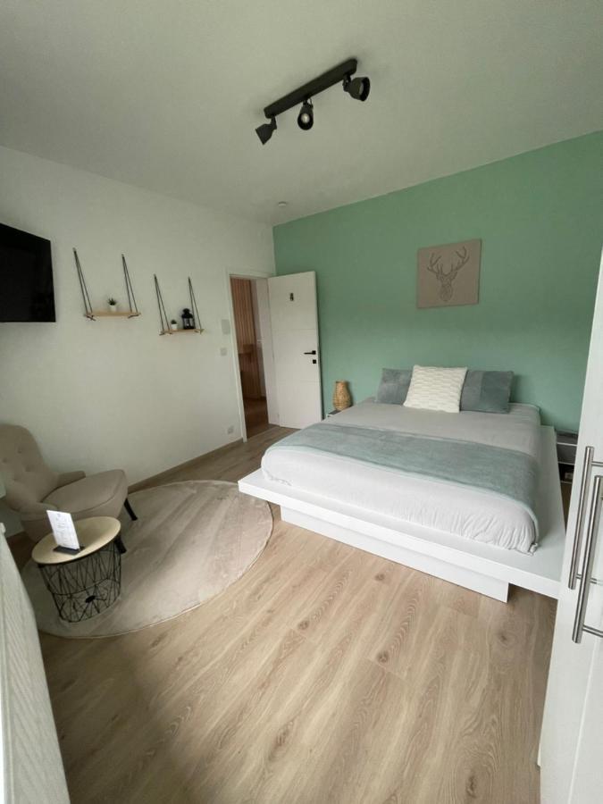 Bed and Breakfast Le Revella Profondeville Exterior foto